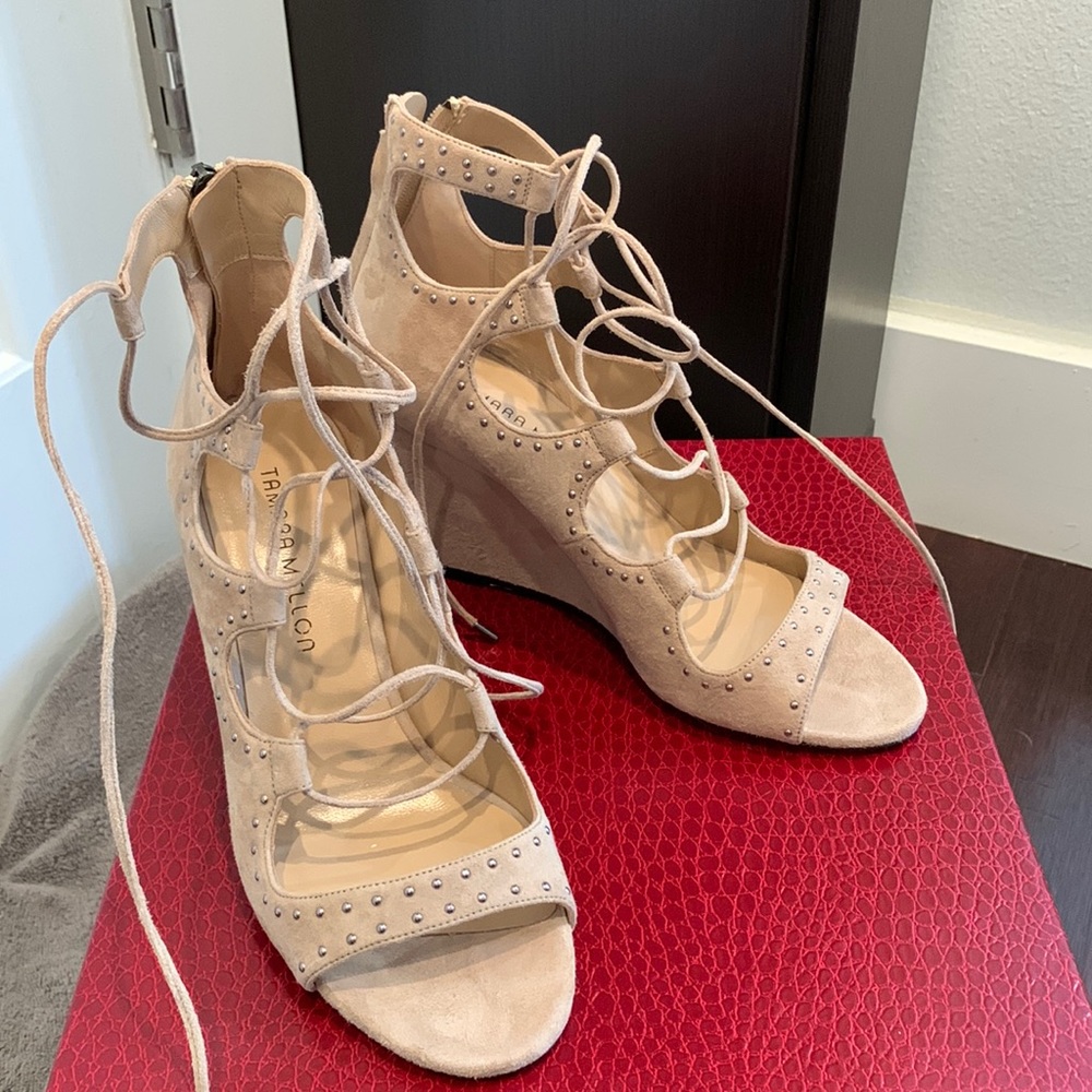 Tamara Mellon suede wedge tie-up shoes. Never worn. Size 38